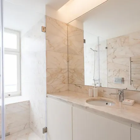 Flh Chiado Flat *